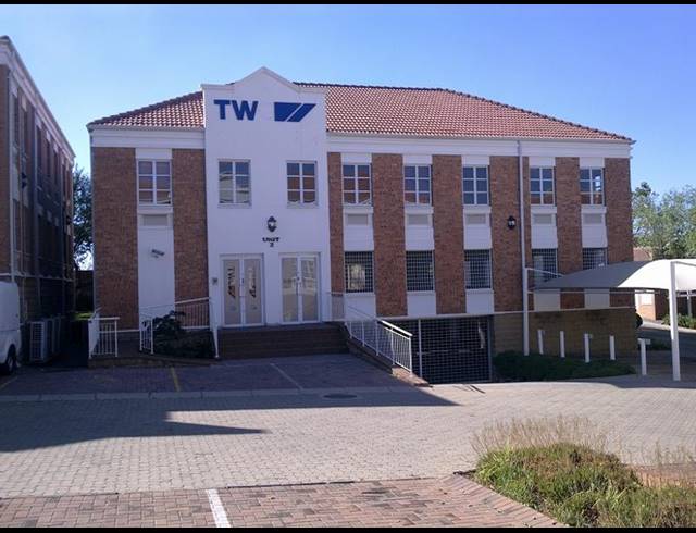 OFFICE PROPERTY TO RENT IN BOSKRUIN